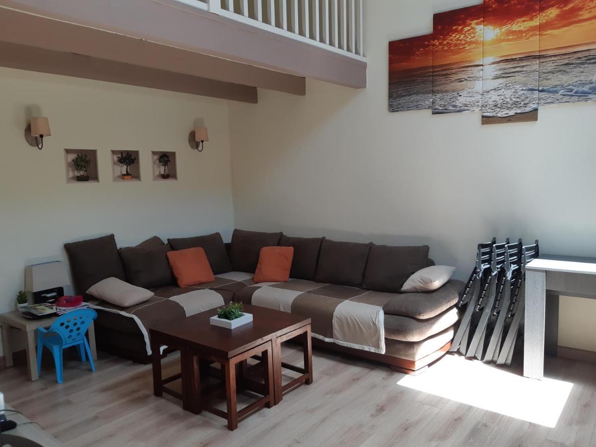 70 M2 Maison Moderne 3 Etoiles Saint-Pierre-la-Mer  Buitenkant foto