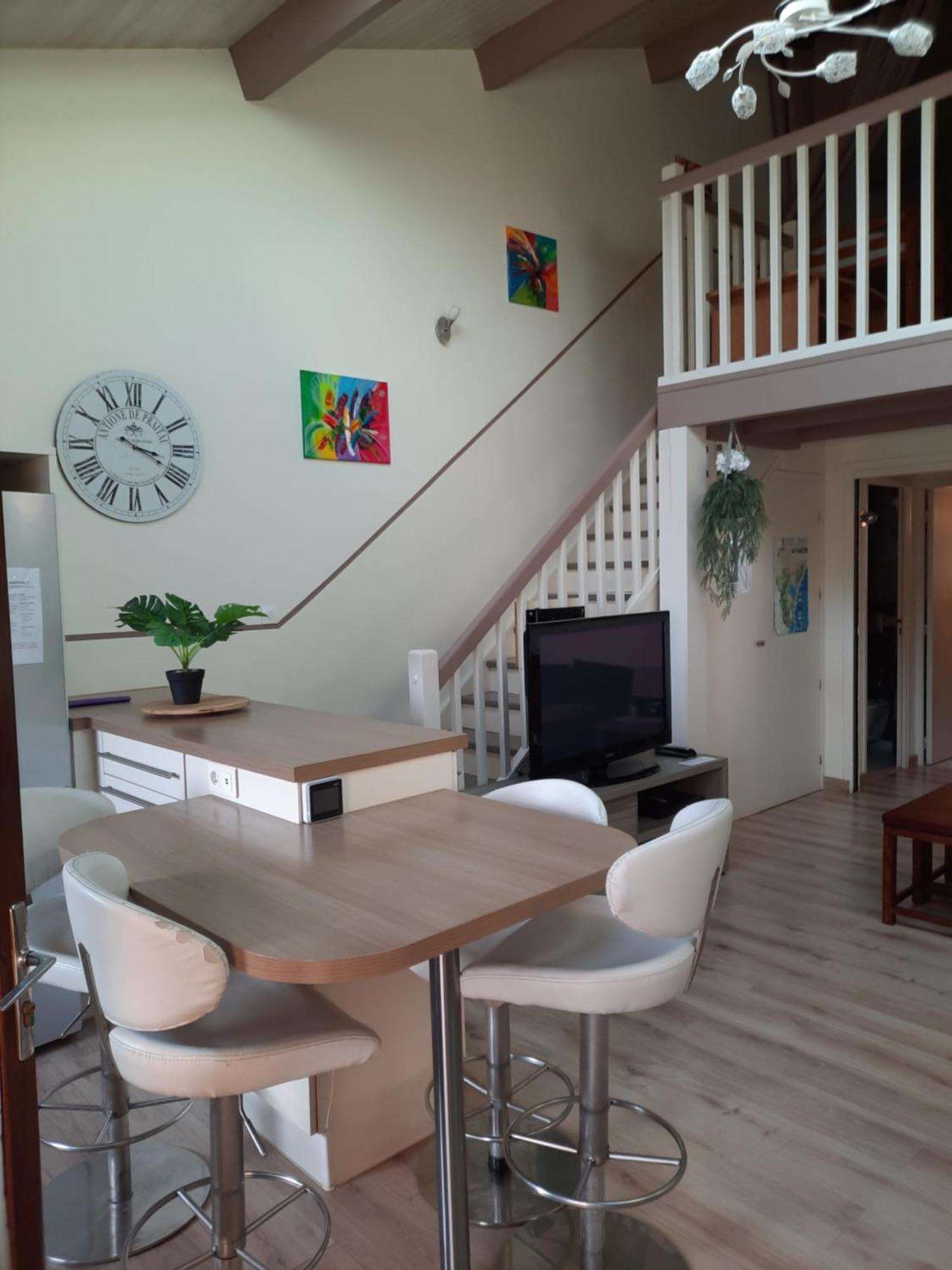 70 M2 Maison Moderne 3 Etoiles Saint-Pierre-la-Mer  Buitenkant foto